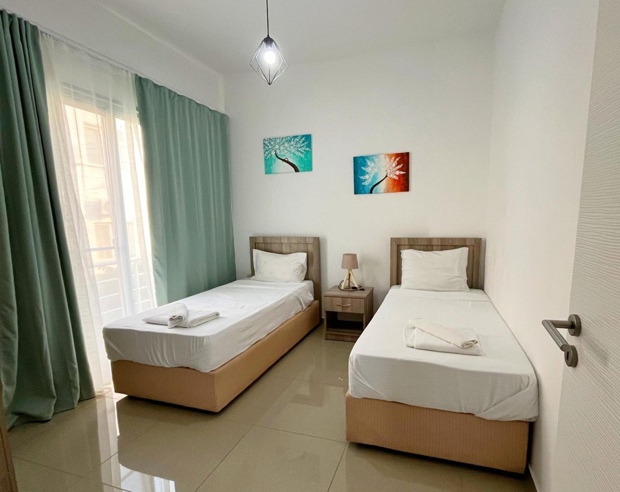 Quitet Two Bedroom Apartment With Private Garden Lukomorye D2 Karavas  Extérieur photo